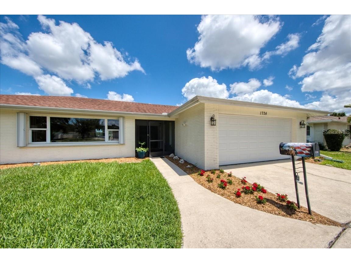 1724 Sunset Point Road Clearwater FL 33755 U8199525 image1