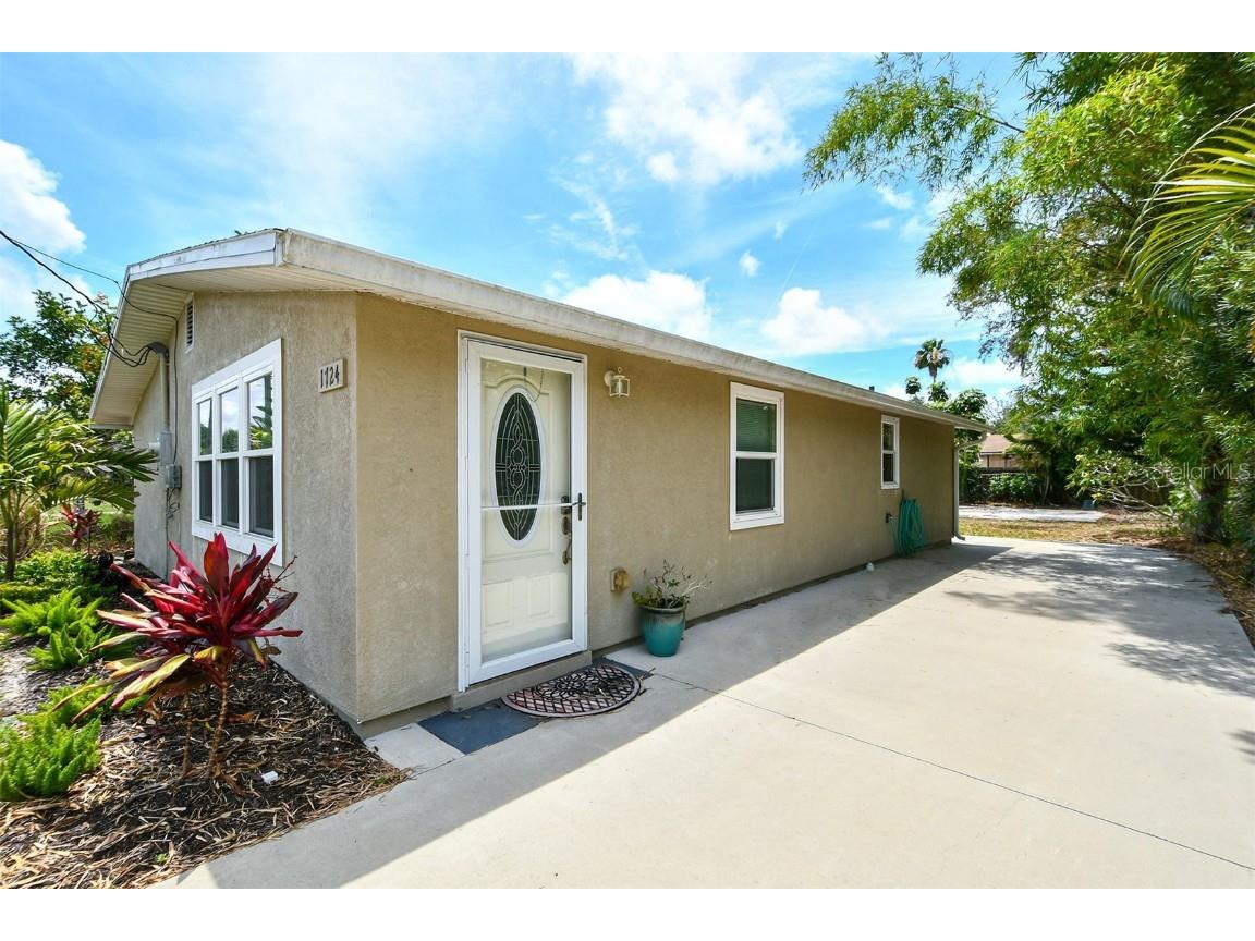 1724 Wharf Road Sarasota FL 34231 A4537099 image1