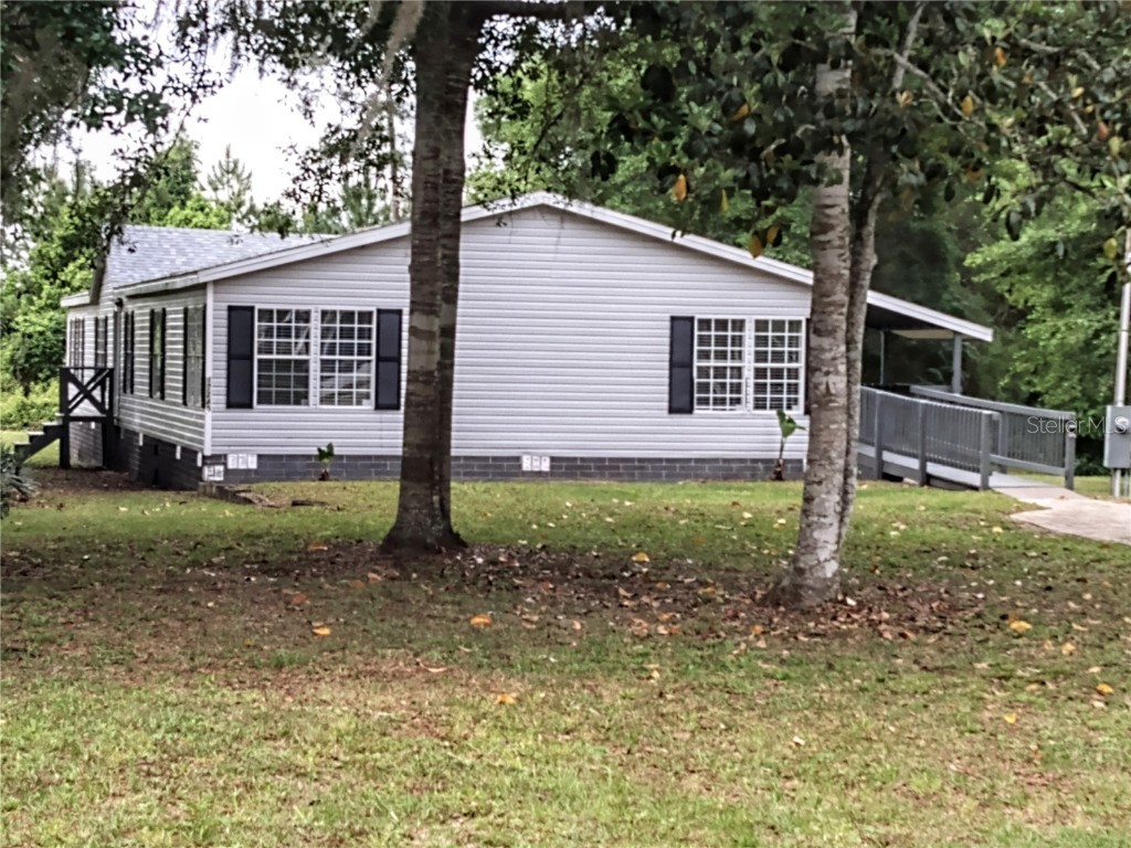 17240 Se 21st Place Rd Silver Springs FL 34488 V4929822 image1