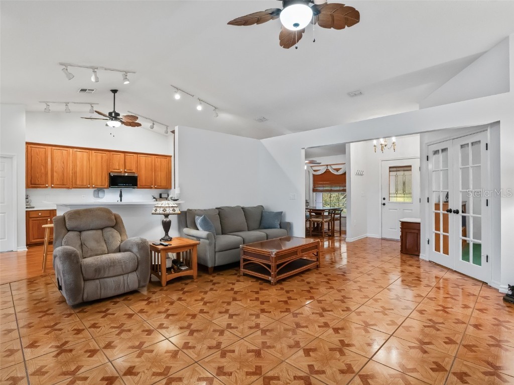 17244 SE 130th Avenue Weirsdale FL 32195 OM710804 image18