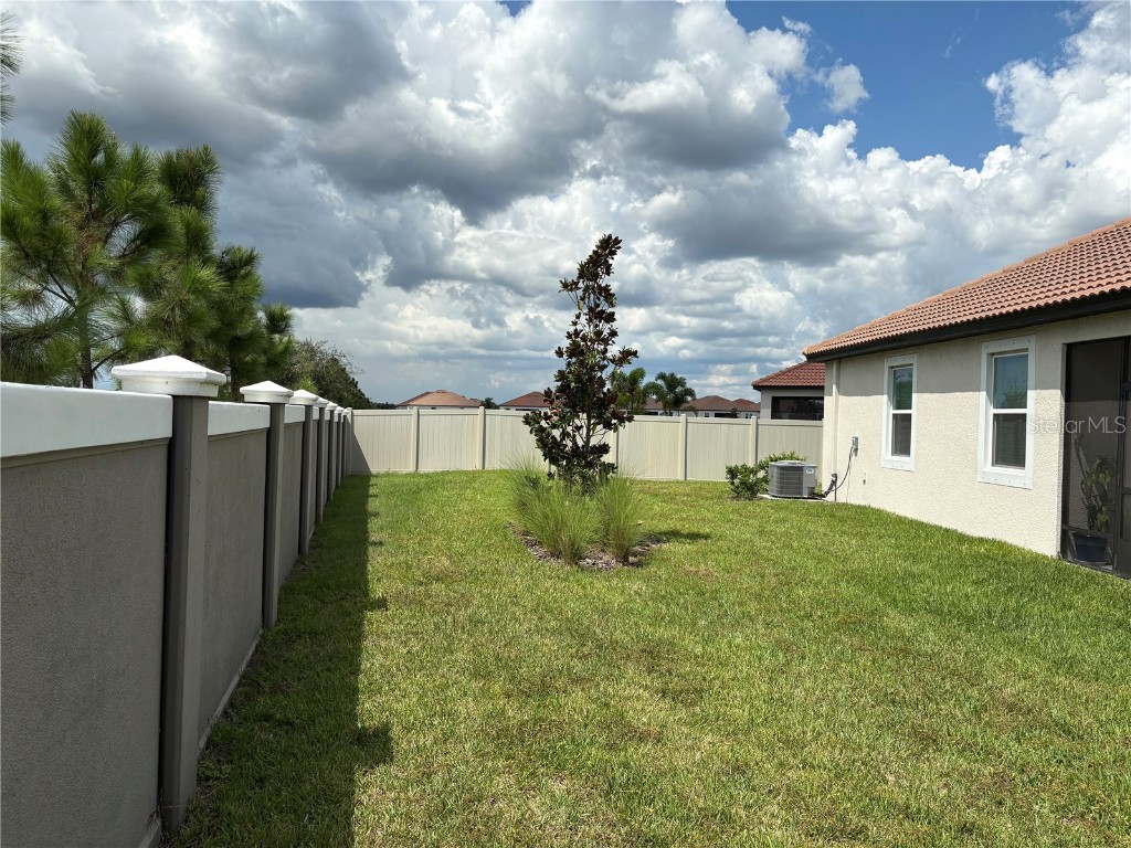 17245 Star Banks St Wimauma FL 33598 TB8418982 image44