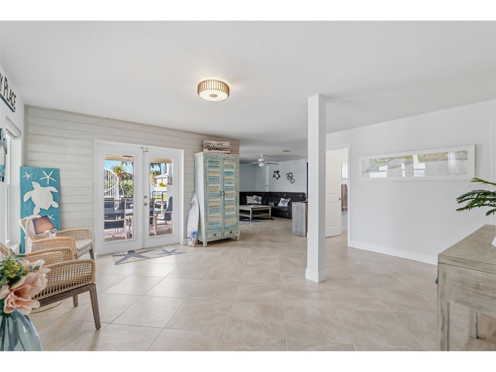 1725 Baywood Drive Sarasota FL 34231 A4680848 image6