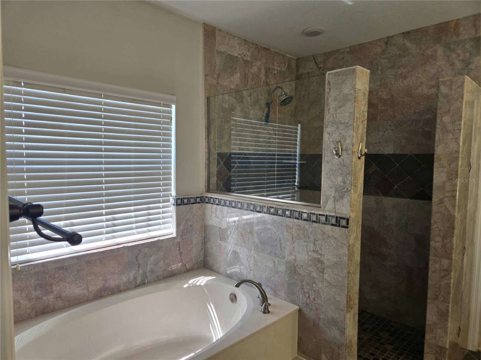 1725 Billingshurst Court Orlando FL 32825 O6422705 image18