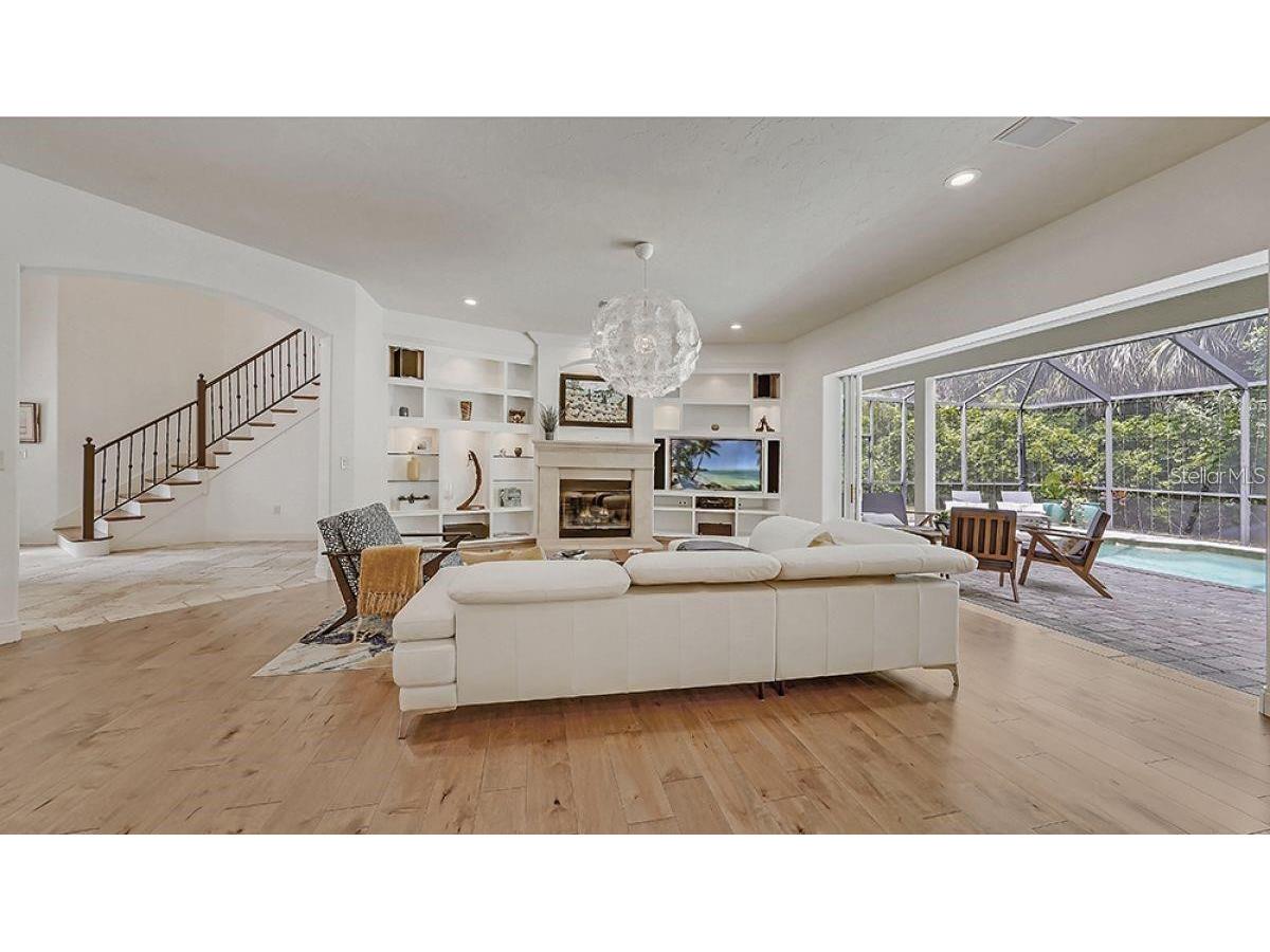 1725 Bonita Court Sarasota FL 34239 A4655035 image14