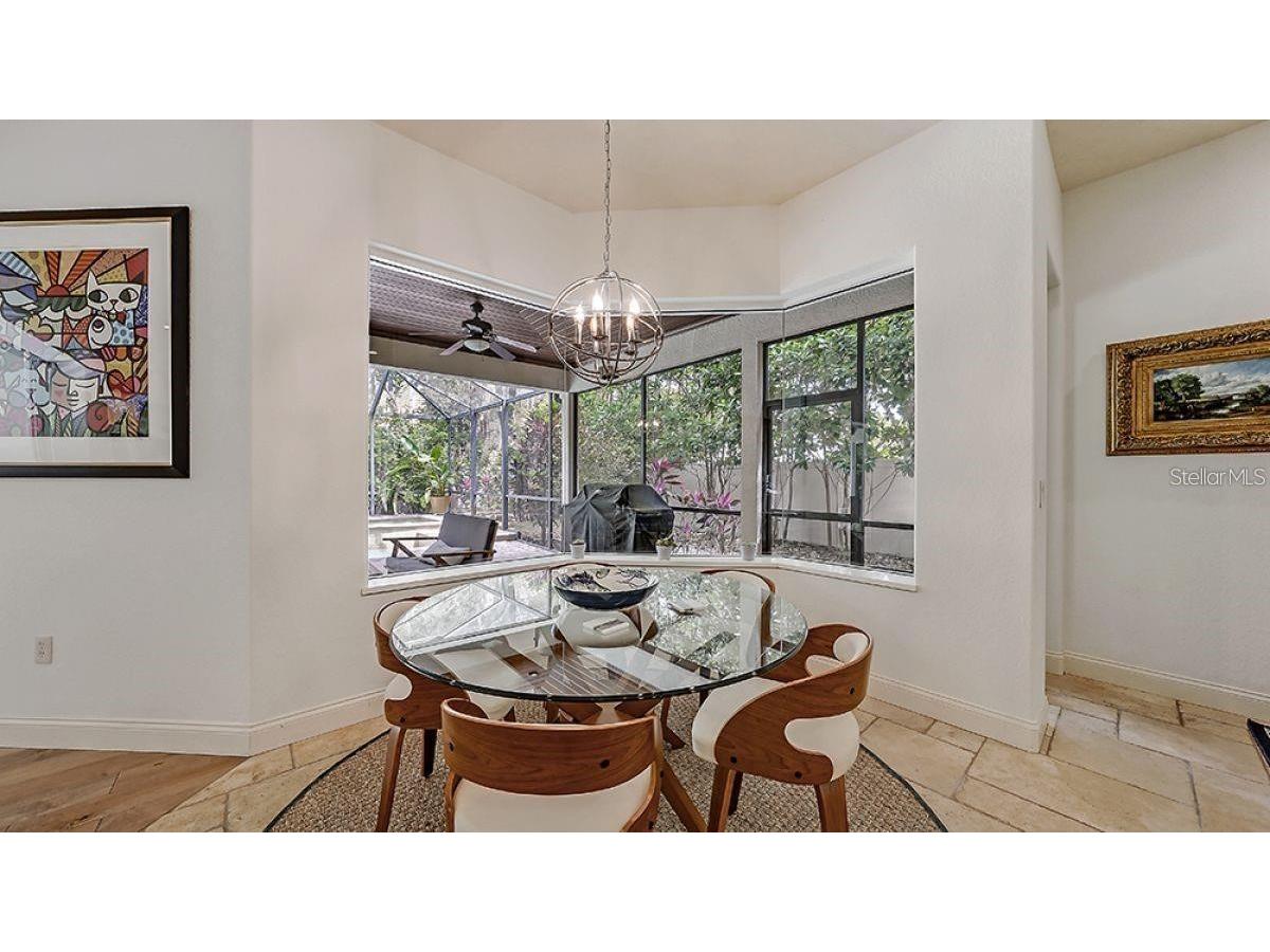 1725 Bonita Court Sarasota FL 34239 A4655035 image15