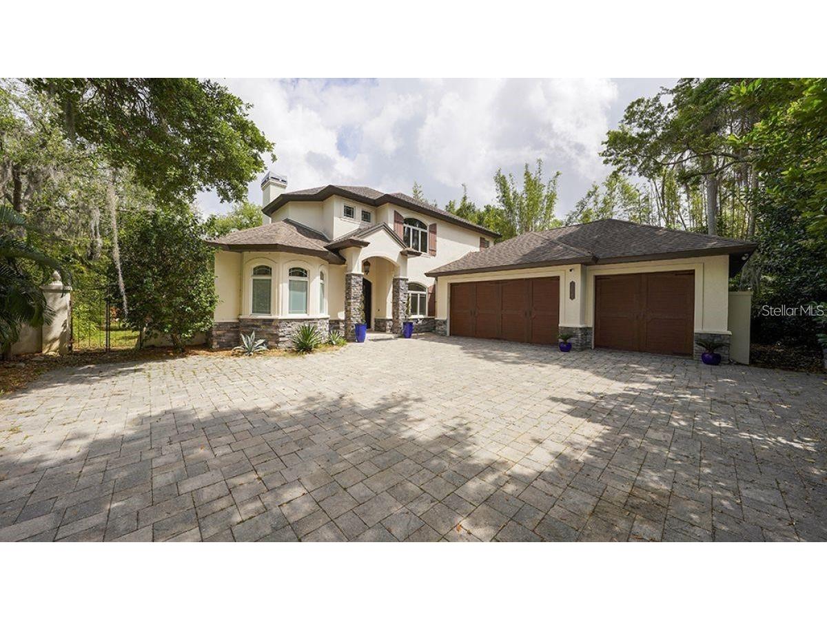 1725 Bonita Court Sarasota FL 34239 A4655035 image2