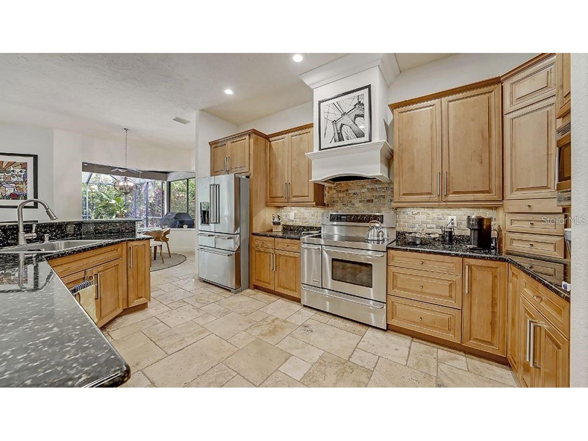 1725 Bonita Court Sarasota FL 34239 A4655035 image22