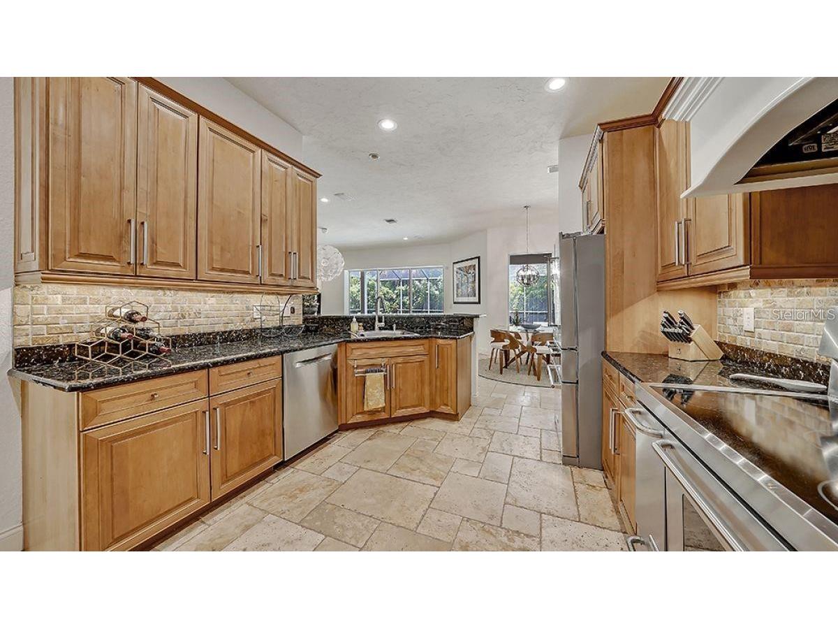 1725 Bonita Court Sarasota FL 34239 A4655035 image23