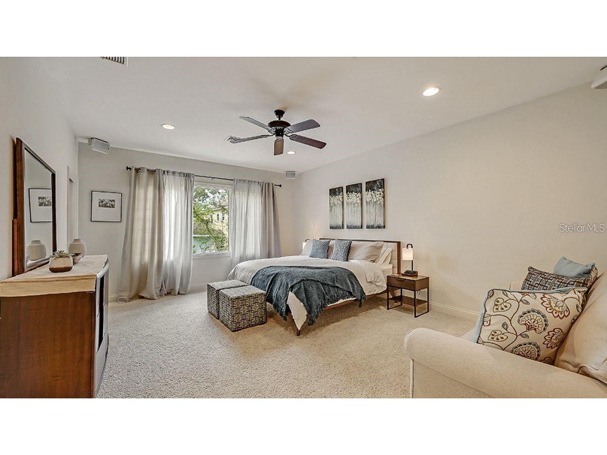 1725 Bonita Court Sarasota FL 34239 A4655035 image34