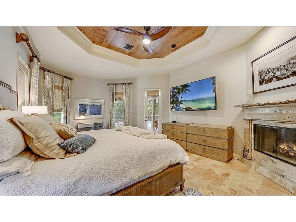 1725 Bonita Court Sarasota FL 34239 A4655035 image37