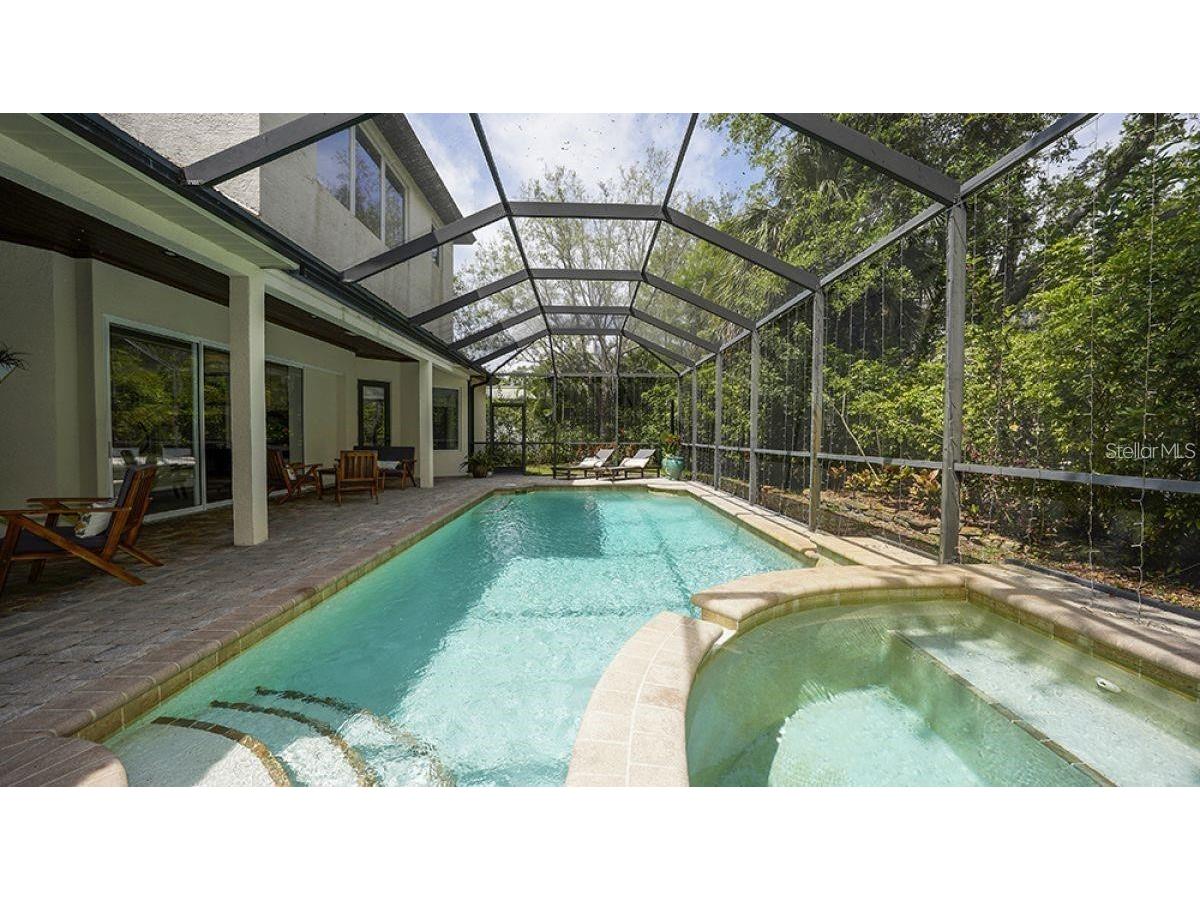 1725 Bonita Court Sarasota FL 34239 A4655035 image56