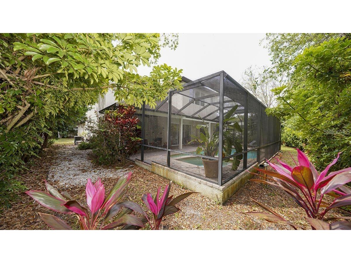 1725 Bonita Court Sarasota FL 34239 A4655035 image57