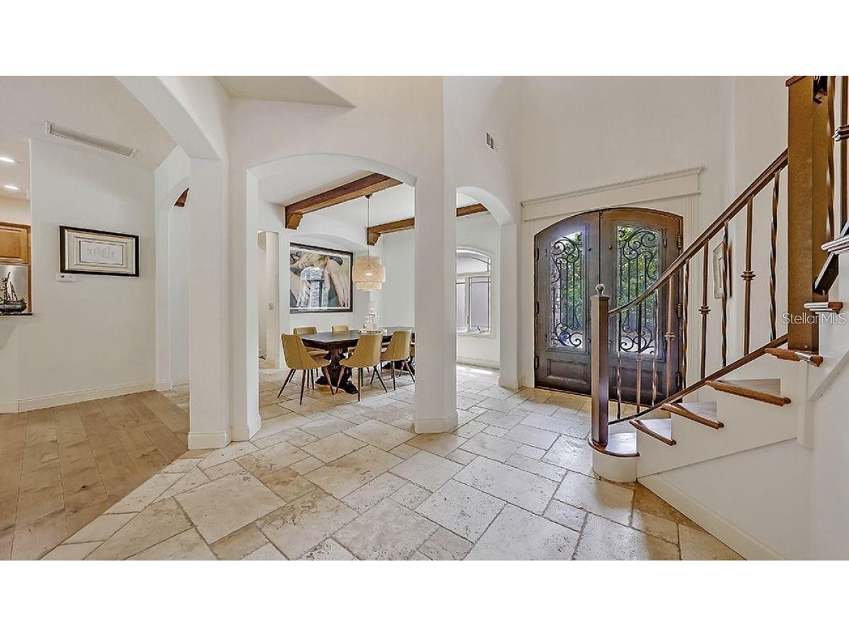 1725 Bonita Court Sarasota FL 34239 A4655035 image8