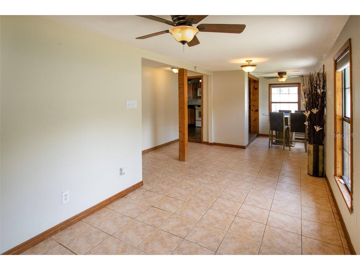 1725 Bradshaw Lane N Saint Petersburg FL 33710 TB8448917 image16