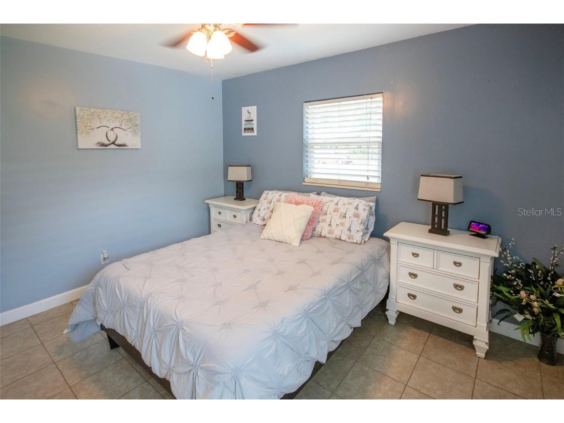 1725 Bradshaw Lane N Saint Petersburg FL 33710 TB8448917 image20