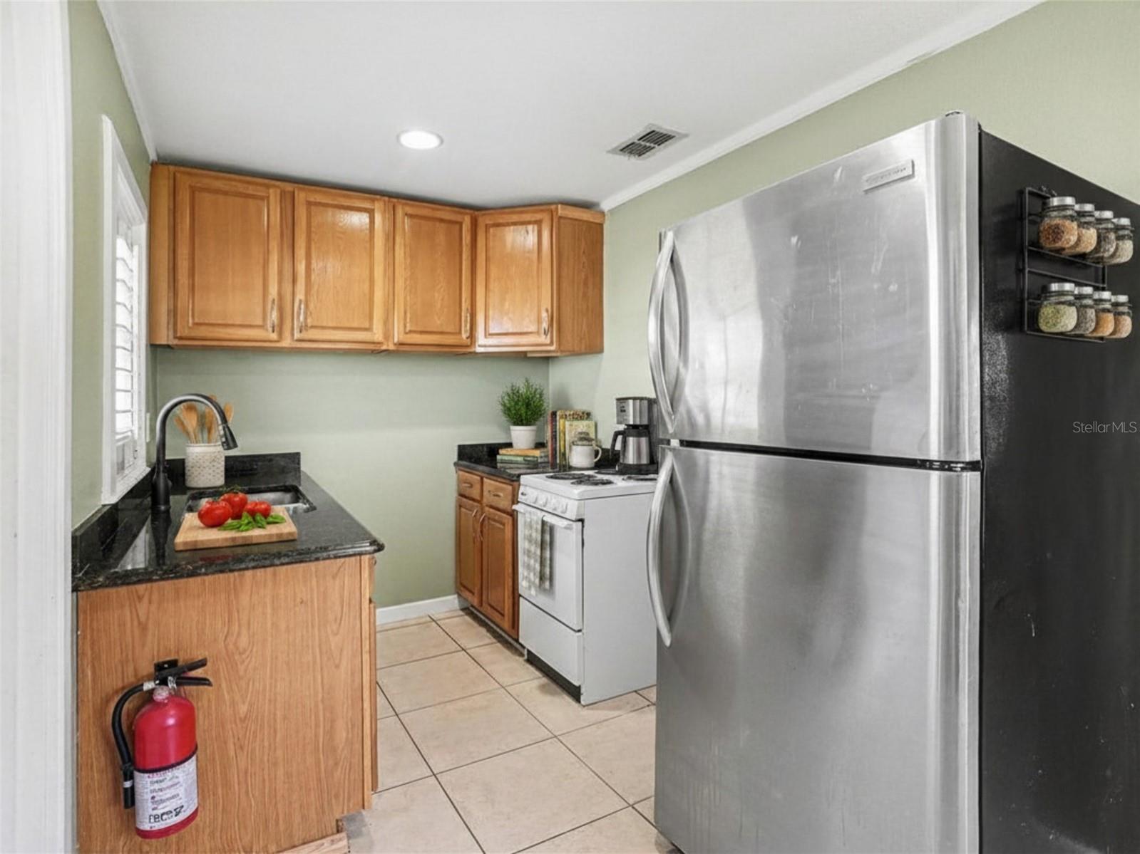 1725 Hamilton Street Eustis FL 32726 - West Crooked Lake G5111753 image34