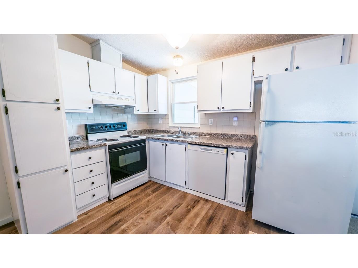 1725 Hilton Head Boulevard Lady Lake FL 32159 O6321543 image2