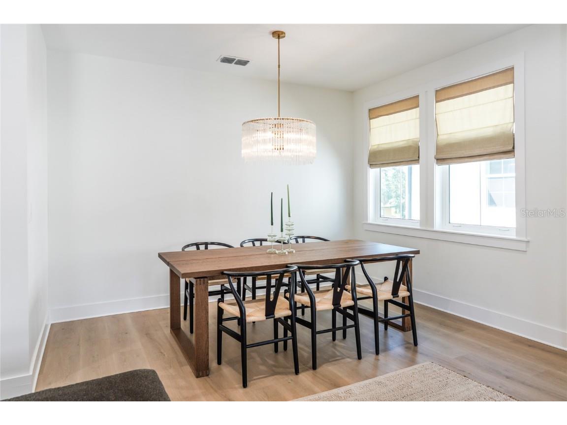 1725 Massachusetts Avenue NE Saint Petersburg FL 33703 TB8368130 image10