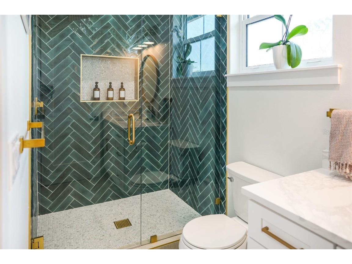 1725 Massachusetts Avenue NE Saint Petersburg FL 33703 TB8368130 image12