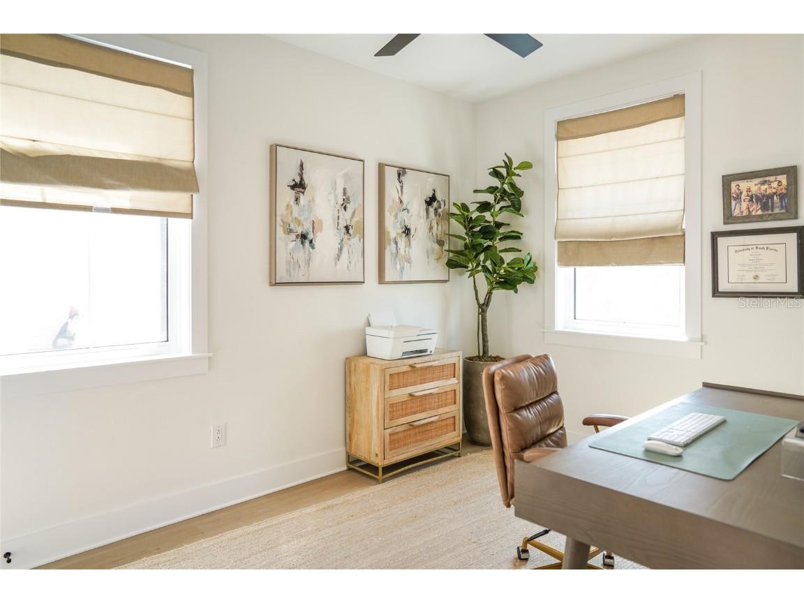 1725 Massachusetts Avenue NE Saint Petersburg FL 33703 TB8368130 image13