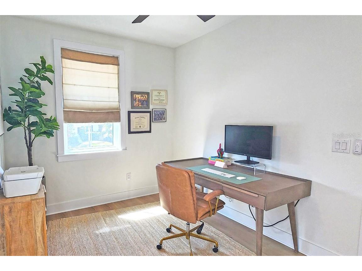 1725 Massachusetts Avenue NE Saint Petersburg FL 33703 TB8368130 image14