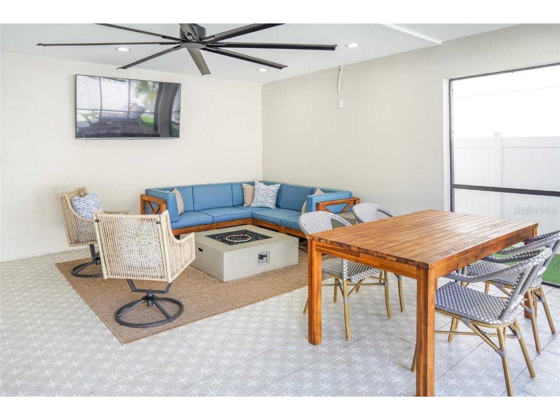 1725 Massachusetts Avenue NE Saint Petersburg FL 33703 TB8368130 image33