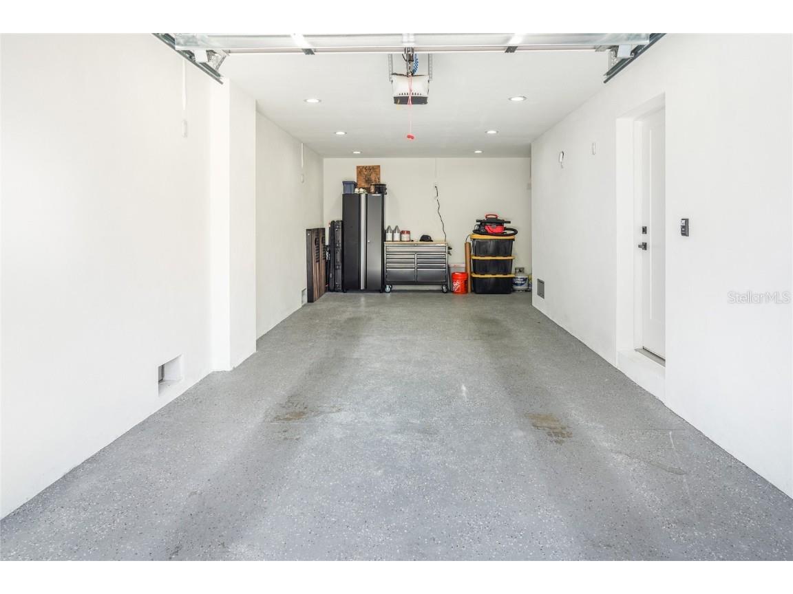 1725 Massachusetts Avenue NE Saint Petersburg FL 33703 TB8368130 image37