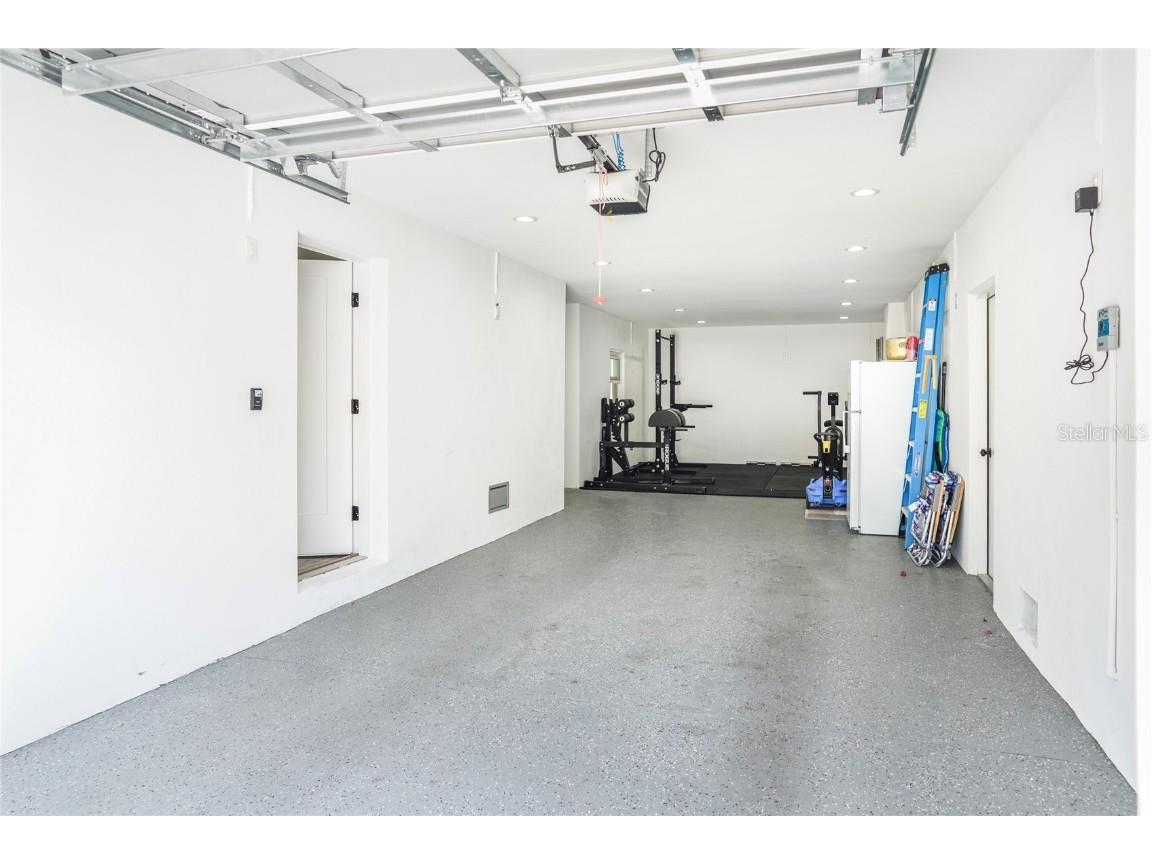 1725 Massachusetts Avenue NE Saint Petersburg FL 33703 TB8368130 image38