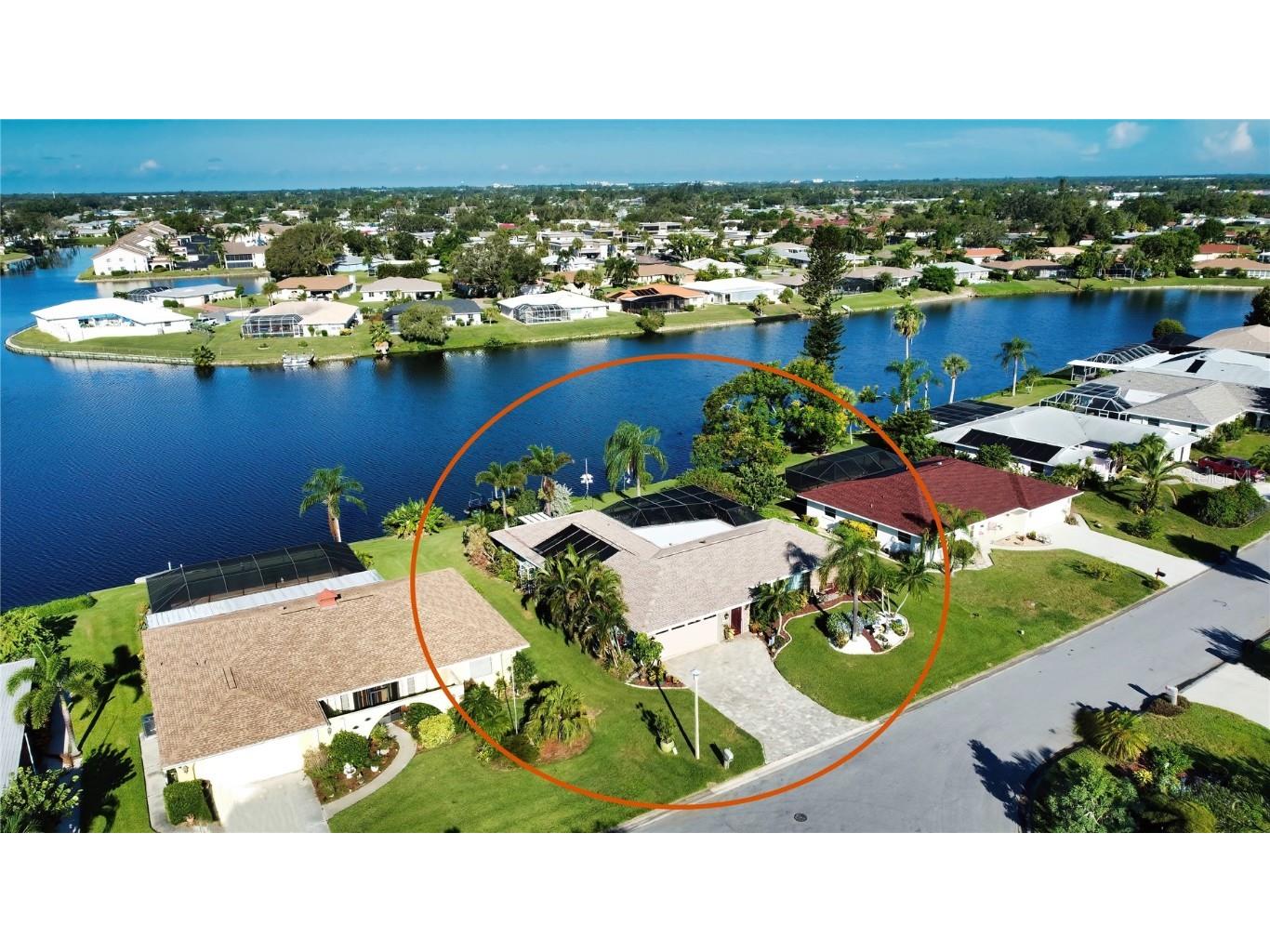 1725 N Gondola Court Venice FL 34293 - CLAW LAKE N6128580 image1