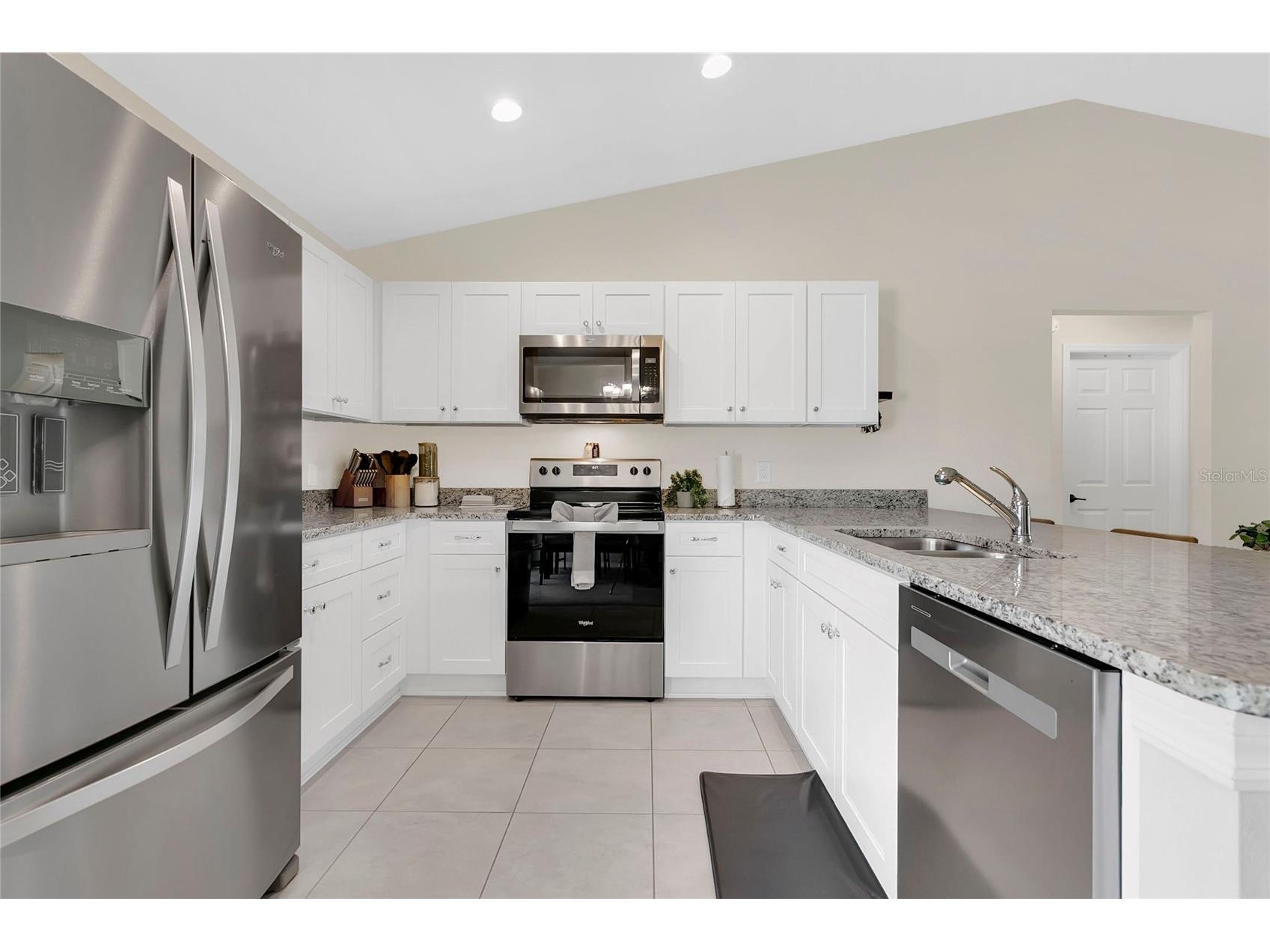 1725 NE 160th Place Citra FL 32113 G5109315 image5