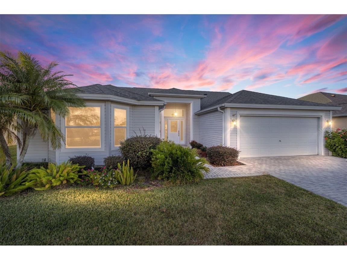 1725 Oak Forest Dr The Villages FL 32162 G5089588 image1