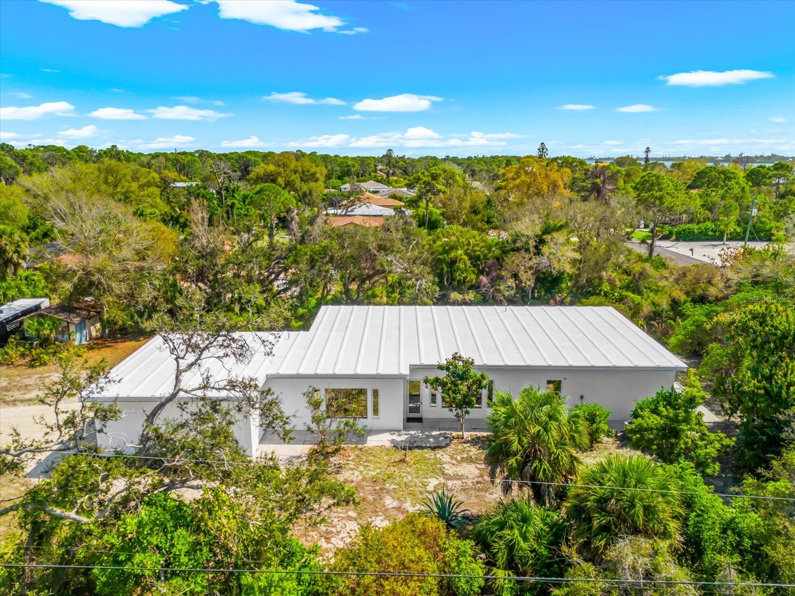 1725 Overbrook Road Englewood FL 34223 N6143364 image1