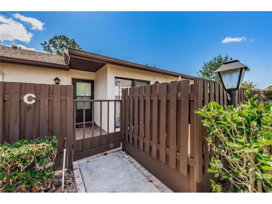 1725 Pine Ridge Way E #C Palm Harbor FL 34684 T3424628 image1