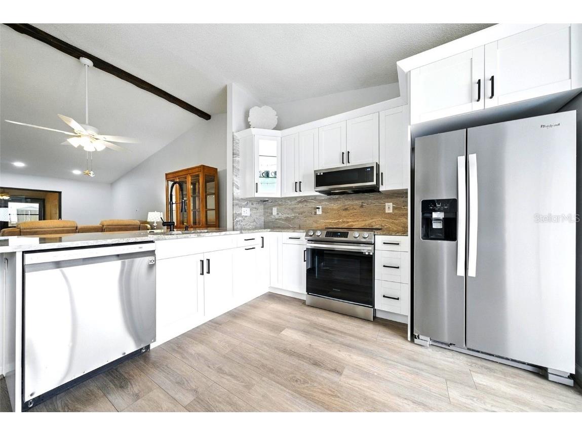 1725 Pine Ridge Way E #E Palm Harbor FL 34684 TB8458482 image13