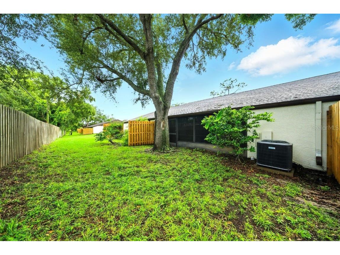 1725 Pine Ridge Way E #E Palm Harbor FL 34684 TB8458482 image2