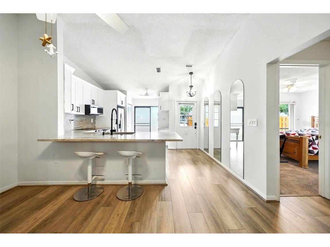 1725 Pine Ridge Way E #E Palm Harbor FL 34684 TB8458482 image4