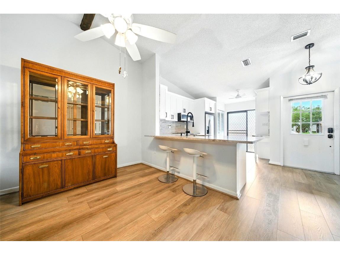 1725 Pine Ridge Way E #E Palm Harbor FL 34684 TB8458482 image6