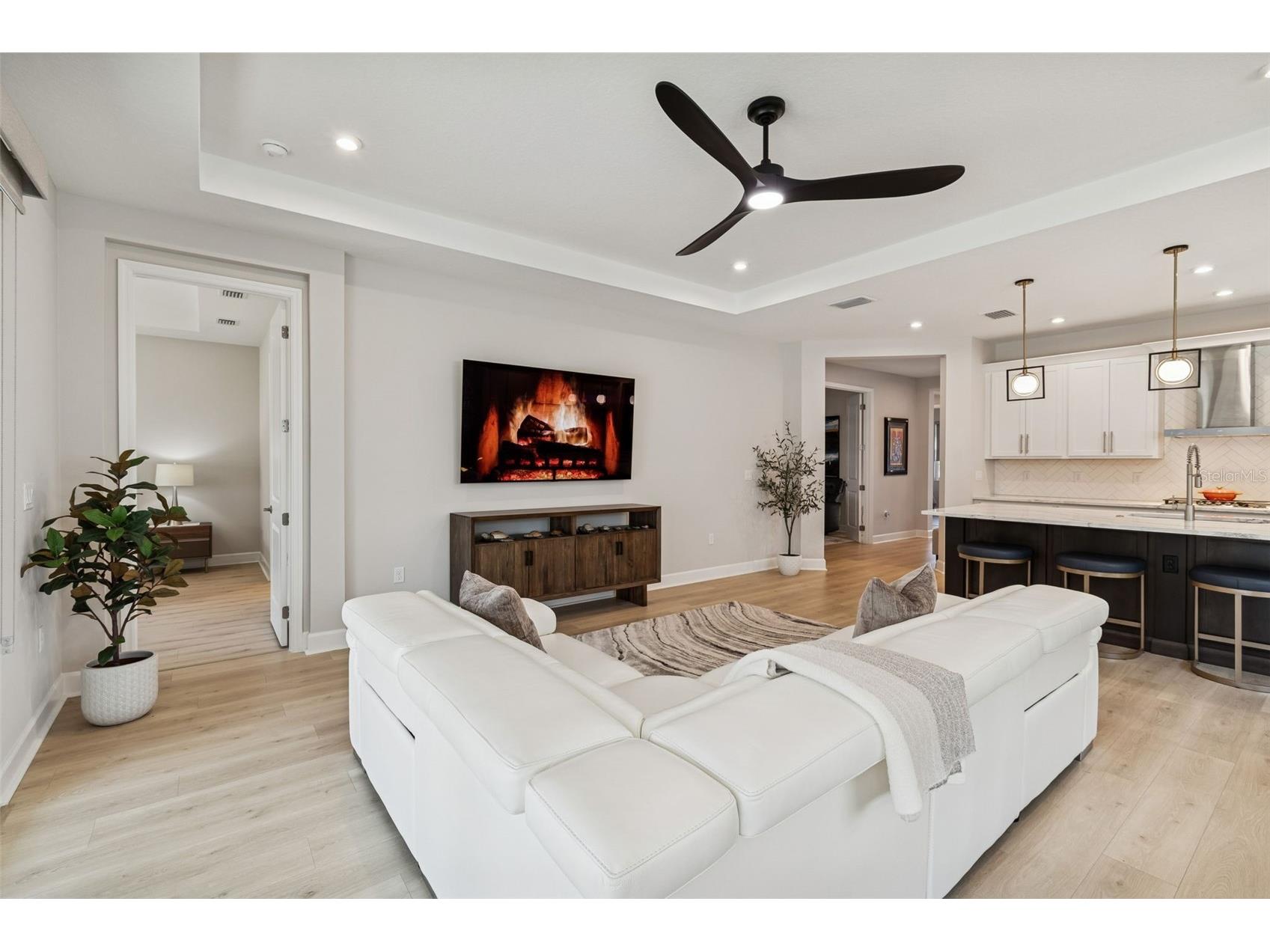 1725 Point Grace Road Tavares FL 32778 O6379962 image9