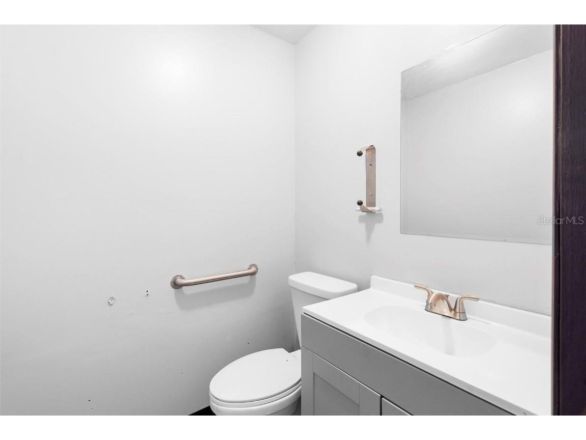 1725 S Nova Road #D4 & D5 South Daytona FL 32119 O6328338 image15