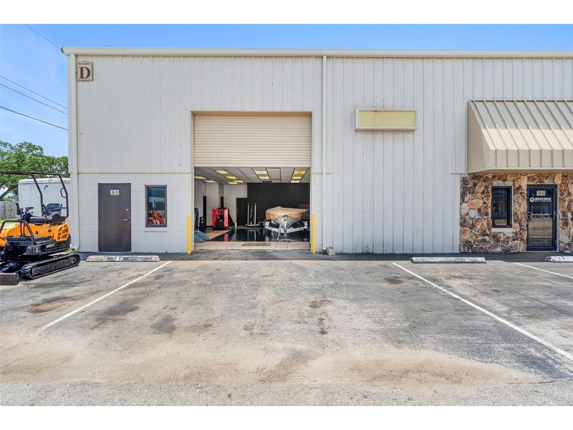 1725 S Nova Road #D4 & D5 South Daytona FL 32119 O6328338 image3