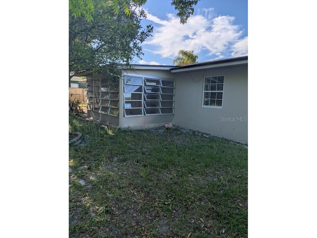 1725 Twin Oak Street Deltona FL 32725 V4948034 image6