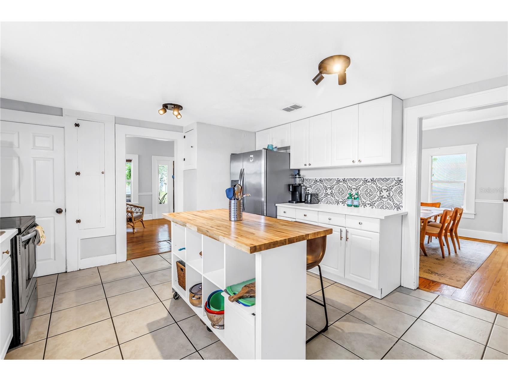 1726 2nd Avenue N Saint Petersburg FL 33713 TB8475325 image13
