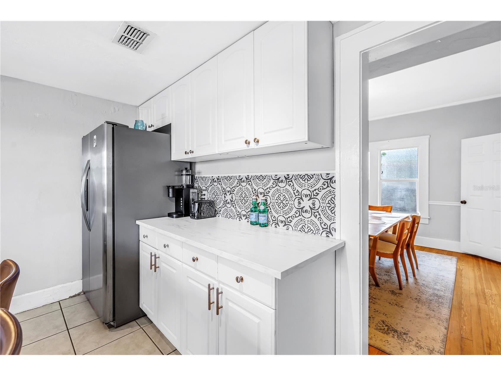 1726 2nd Avenue N Saint Petersburg FL 33713 TB8475325 image20