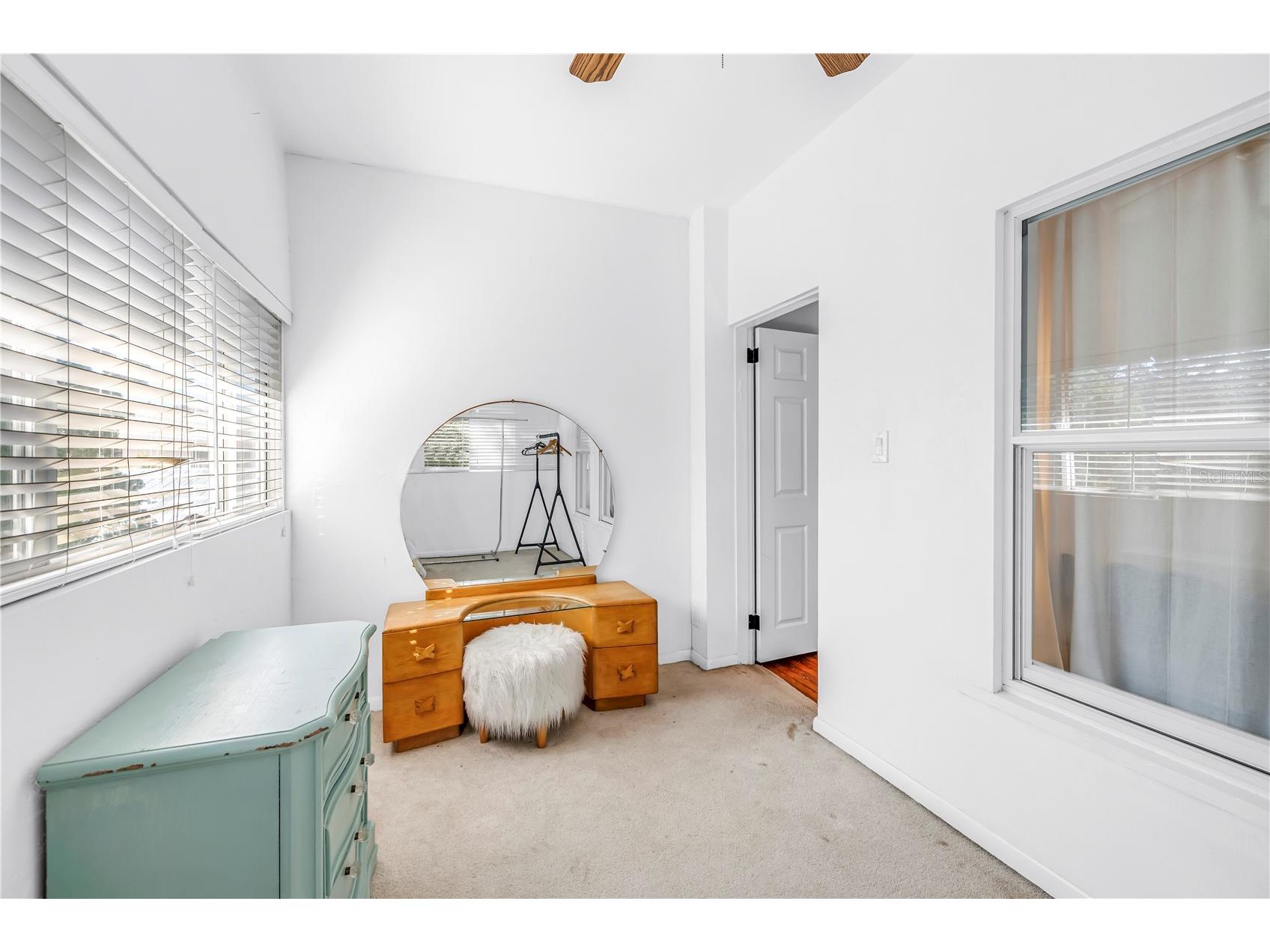 1726 2nd Avenue N Saint Petersburg FL 33713 TB8475325 image48