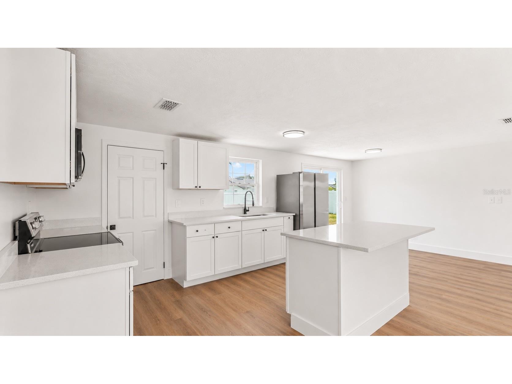 1726 Cordova Circle W Lakeland FL 33801 L4963141 image11