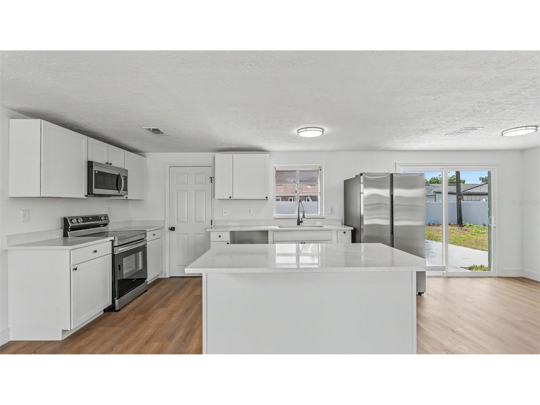 1726 Cordova Circle W Lakeland FL 33801 L4963141 image12