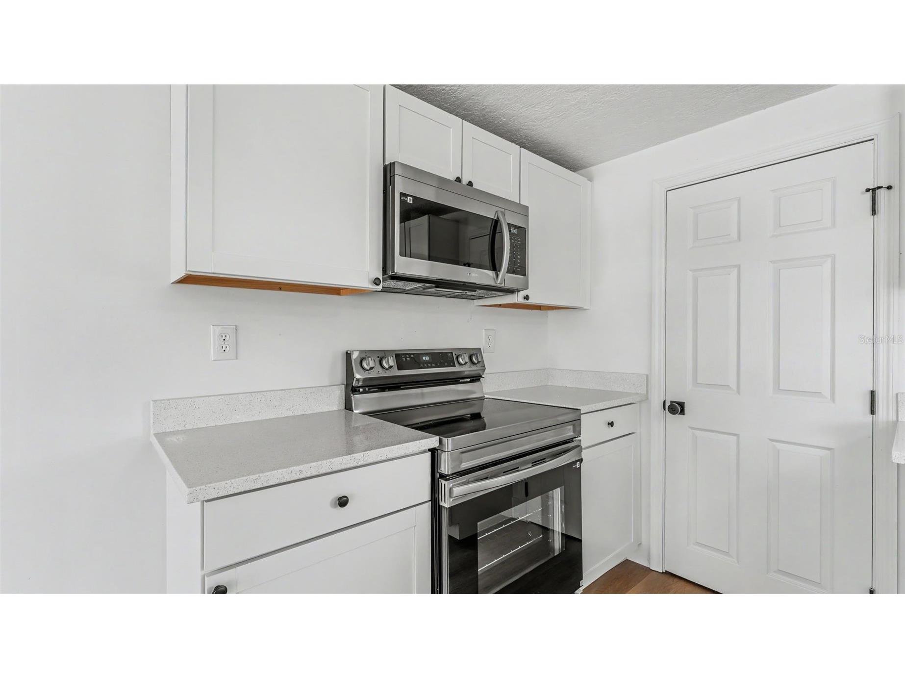1726 Cordova Circle W Lakeland FL 33801 L4963141 image8