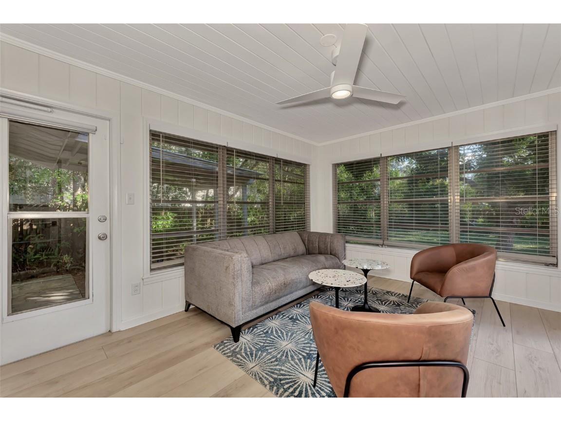 1726 Floyd Street Sarasota FL 34239 A4664721 image22
