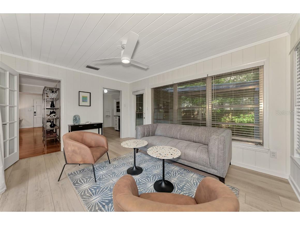 1726 Floyd Street Sarasota FL 34239 A4664721 image23