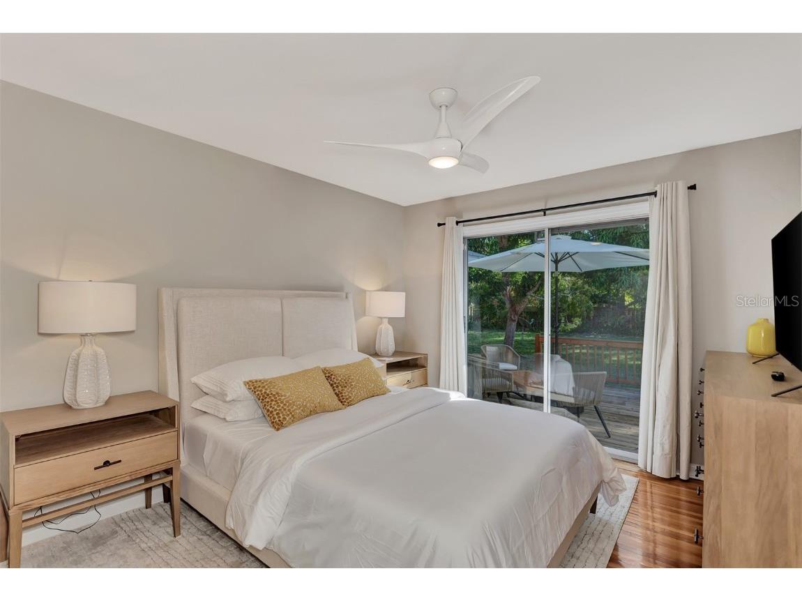 1726 Floyd Street Sarasota FL 34239 A4664721 image28